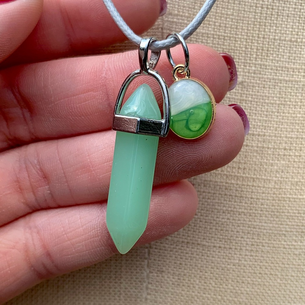 Handmade Jade Resin Dagger Crystal Amulet Necklace & Oval Enamel Charm - Picture 1 of 8